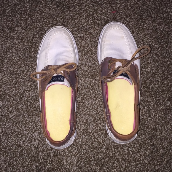 Ivory and Brown Leather Sperry Bahama Boat Shoes - Picture 2 of 5